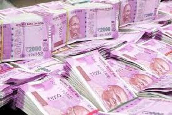 Khanna police in a major operation, arrested 7 including 60.89 lakh cash during the blockade