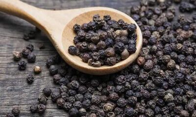 You will be amazed to know that black pepper has tremendous health benefits