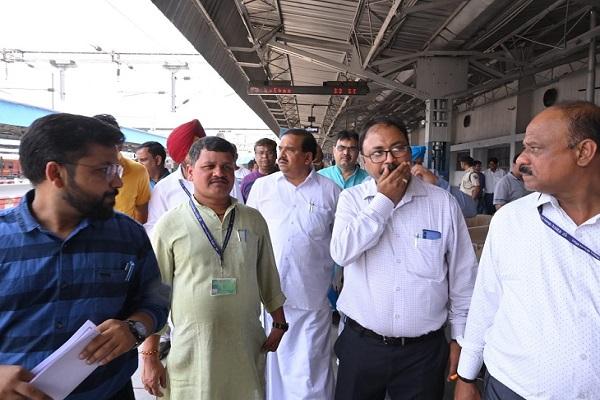 Passenger Service Committee reached Ludhiana station to see the demolition, report of the incident is being sent