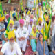 Agneepath: Farmers sitting outside Ludhiana DC office chanting slogans against the Center