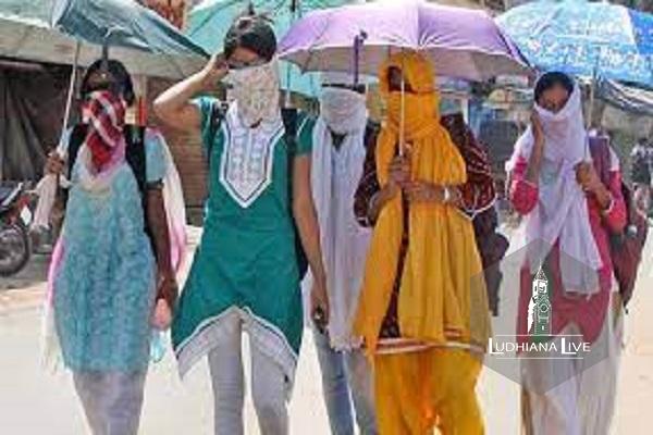 Heat wave continues in Punjab, temperature exceeds 45 degrees Celsius in many districts