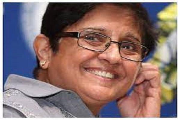 Kiran Bedi apologizes for making controversial remarks on Sikhs