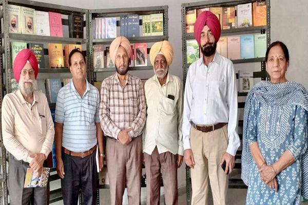 Punjabi Sahitya Akademi opens book sales center for the promotion of Punjabi literature