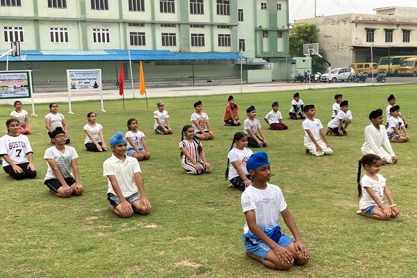 Yoga Day celebrated at Guru Nanak International Public School