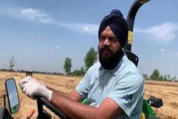 This MLA from Punjab gave an example by direct sowing of paddy
