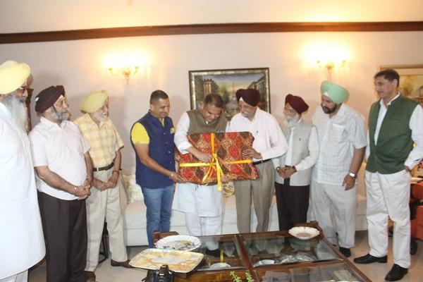 MP Sanjeev Arora honored with 'Son of Ludhiana' award