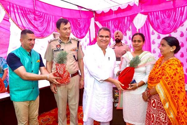 Ludhiana Range IG Saplings were planted under the tree planting campaign at the office