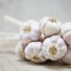 Eat raw or drink the juice, garlic has these benefits for the body