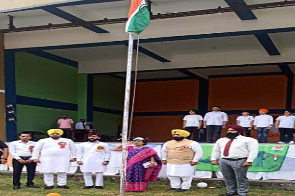 75 Independence Day celebrations at MGM Public School