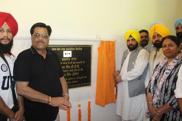 66 KV installed at a cost of 4 crores in Gahlewal. Dedicated to the sub-station people