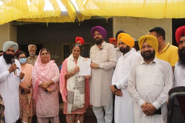 Dhaliwal's invitation to the people to cooperate with the Punjab government to eradicate the scourge of drugs from the state
