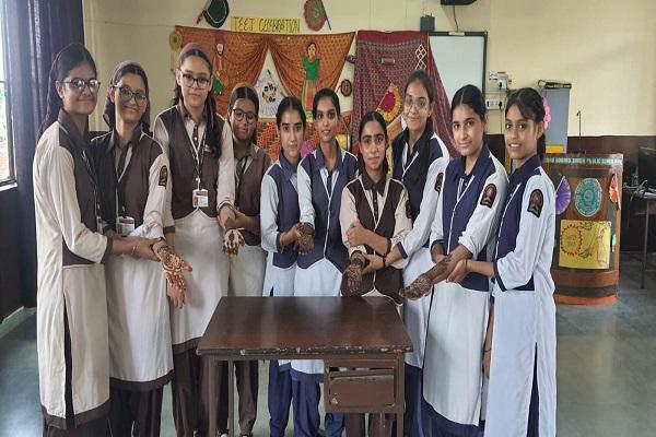 Mehndi competition organized in Guru Gobind Singh Public School