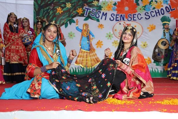Teej festival and cultural fair organized at Teja Singh School