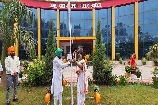 76th Independence Day was celebrated with great enthusiasm at Guru Gobind Singh Public School