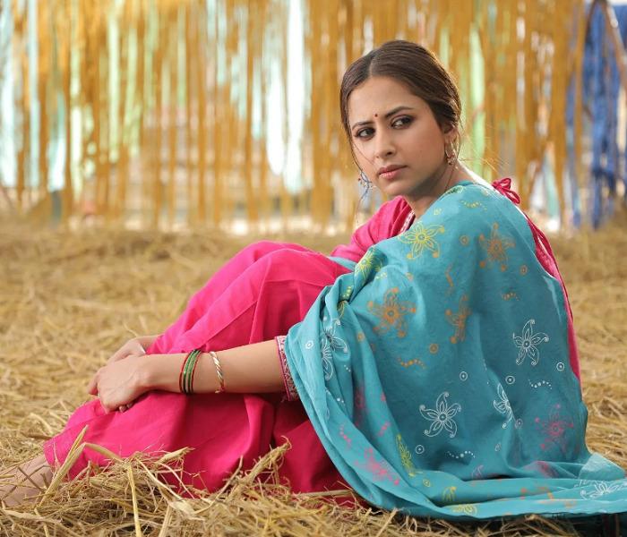 Sargun Mehta is the richest actress of Punjabi industry, she owns 300 crores including her husband's property.