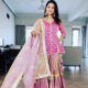 Sunny Leone showed a different look in a traditional dress, posing in a bold style.