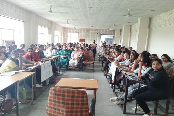 Mock Parliament held on International Day of Democracy