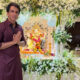 Sonu Sood bid farewell to Bappa with his family, his wife was seen saying something in Ganesh ji's ear.