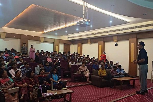 Orientation interaction session held at Kamala Lohtia College