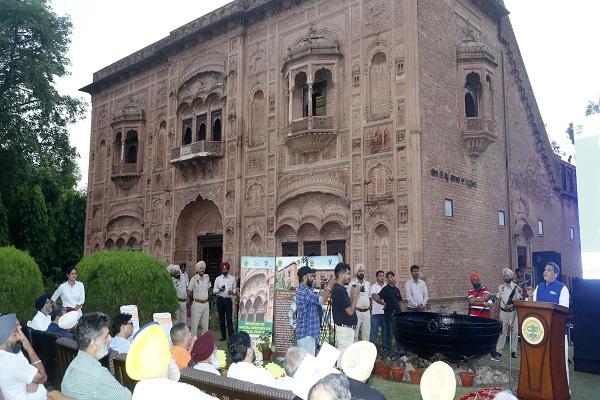 MP Sanjeev Arora selected PAU museum for improvement