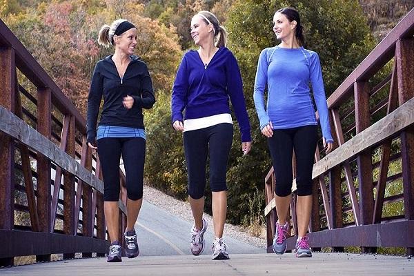 How many steps are necessary according to age? Know the benefits of walking