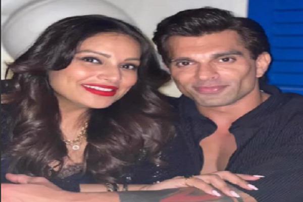 Bipasha went out on a dinner date with husband Karan Grover, looking beautiful in a black dress
