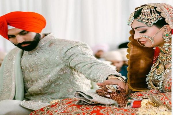 Parmish Verma shared beautiful pictures with wife Geet on their first wedding anniversary