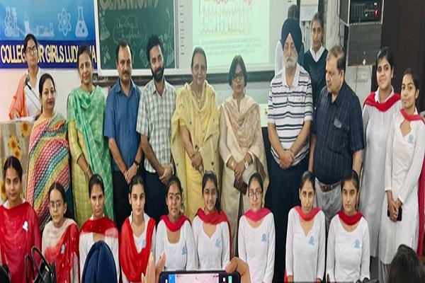 Establishment of science society in government college girls