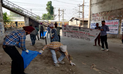 Cleanliness campaign conducted on the banks of Sutlej river under Swachh Bharat Campaign 2.0