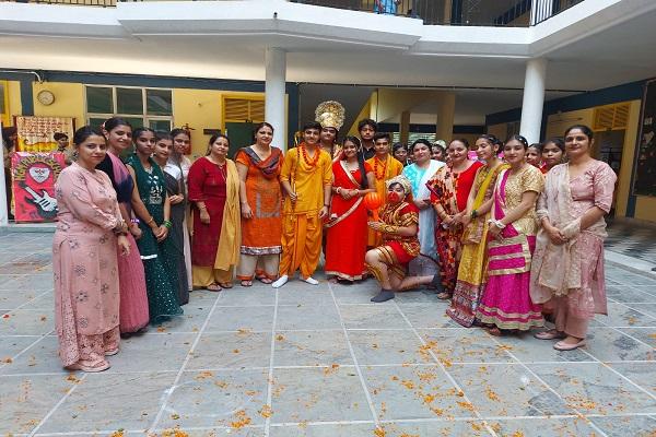 Dussehra celebrated in MGM Public School