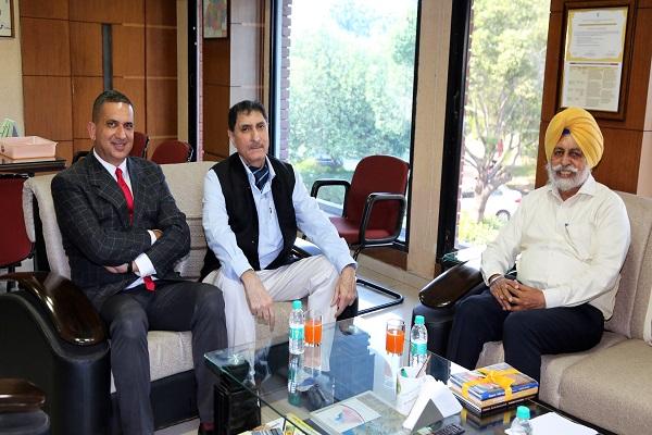 Principal Chief Commissioner (Income Tax) of Government of India met the Vice Chancellor