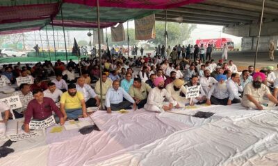 The sit-in outside the toll plaza by the Colonizers Association will continue till five in the evening