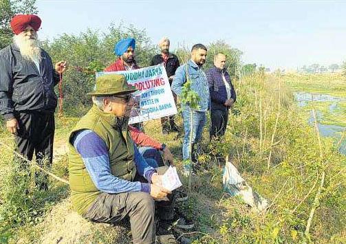 The second phase of the green walking tour along Budha river has started by the environmentalists of Punjab