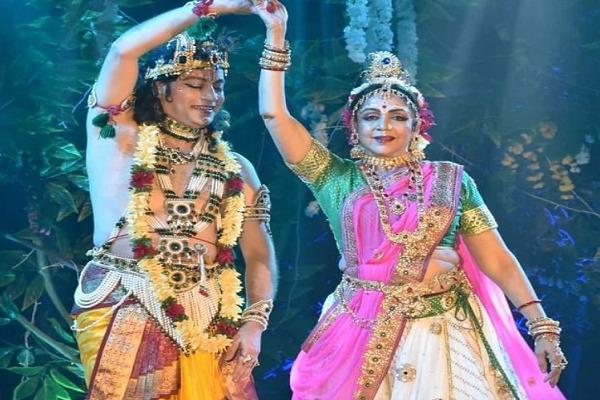 Hema Malini danced as Radha during 'Ras Mahautsav' in Mathura, pictures went viral