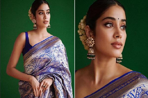 Janhvi did a bold photoshoot in a blue saree, the pictures went viral on social media.