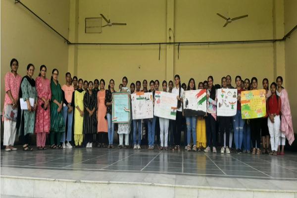 Amrit Mahautsav Day of Independence was celebrated in Khalsa College