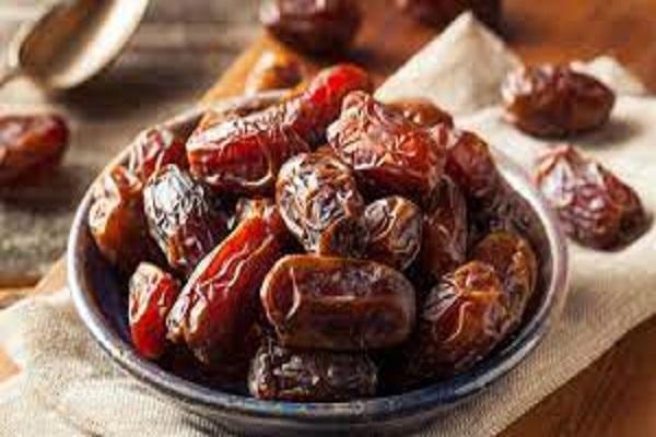 Eat two dates in the cold, know what are the benefits