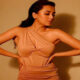 Tejaswi flashed hotness in off-shoulder dress, beautiful poses in pictures