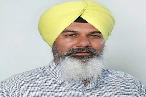 Faridkot AAP MLA Gurdit Sekhon narrowly escaped accident, car accident in Ludhiana