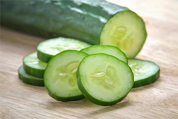 Eat cucumber daily to control cholesterol!