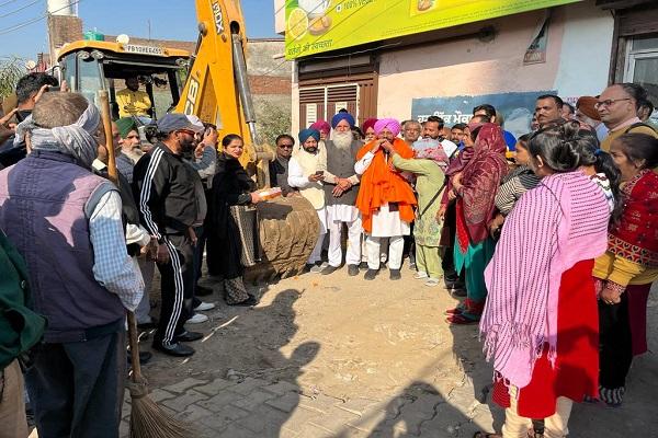 Commencement of development works at a cost of 60 lakhs in Prem Vihar under Ward No. 13