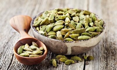 Eating cardamom strengthens the digestive system!