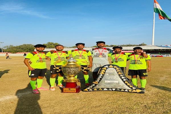 The players of Guru Hargobind Khalsa College performed brilliantly in the football championship