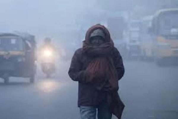 Dense fog and cold wave continue to rage in Ludhiana, everyone is doing their best