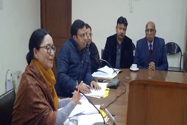 A meeting was held with the district administration to implement the 15-point agenda of the Prime Minister
