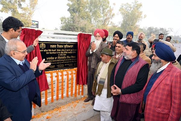 Initiation of Sidhwa Canal cleaning and chain link fencing works around the canal