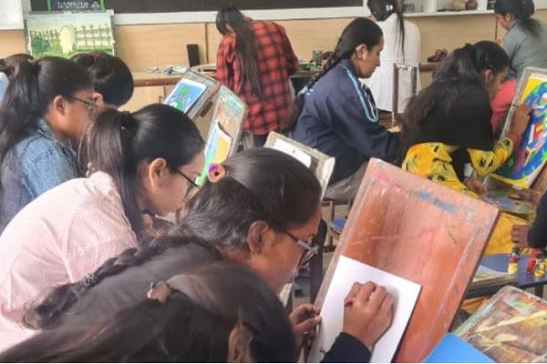 Quiz and Poster Making Competition conducted at Ramgarhia Girls College