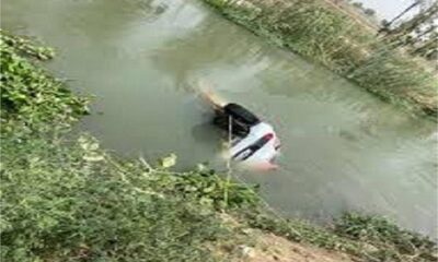 A high-speed Swift car fell into the canal, the woman and the driver escaped unhurt