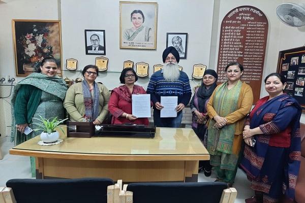 GCG and Joint Education Foundation sign MoU to increase knowledge of girl students