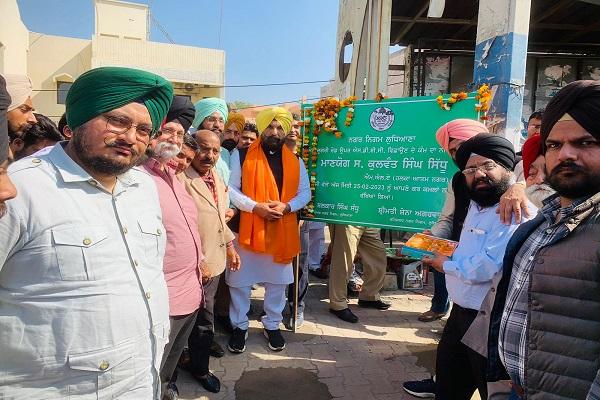 Inauguration of road construction works in Halka Atam Nagar by MLA Sidhu